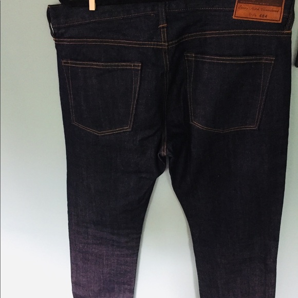 LIKE NEW J CREW JEANS - Picture 4 of 7